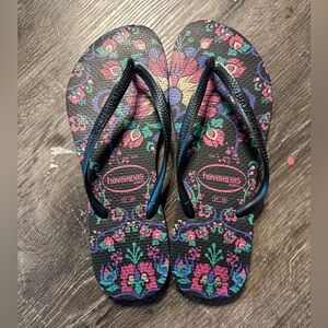 Havaianas Size 6 Flip Flops